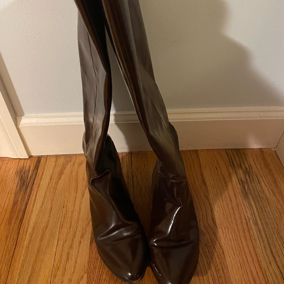 AUTUMN BOOTS! 🍂🍁👢Italian, patent leather, vintage boots 🇮🇹 - Picture 3 of 3